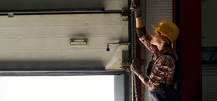 Addressing Common Garage Door Stoppage Issues in Council Bluffs, IA