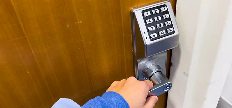 Why Choose Us for Your Keypad Lock Needs in Council Bluffs, IA?
